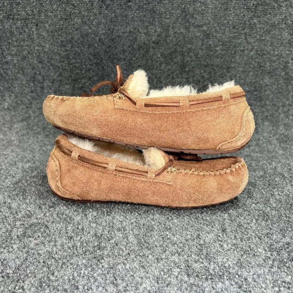 UGG Dakota Slippers Girl's 3 Chestnut Suede Shearling‎ Lined Cozy Slip On Shoes